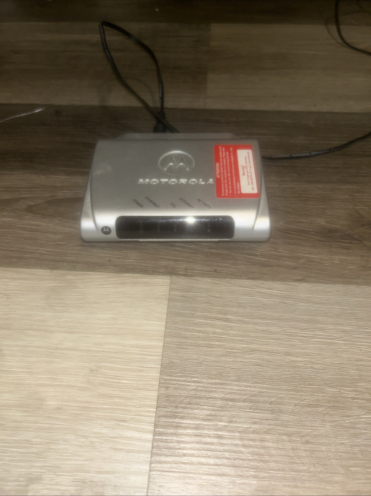 Motorola E141744 Class B Home/Office Router Silver With 12vac Power Supply A+