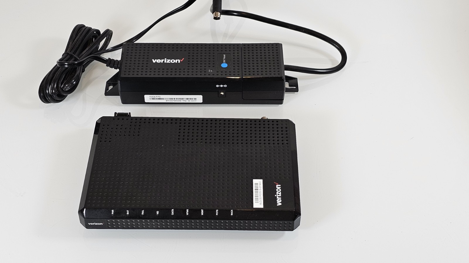 Verizon FIOS ONT Optical Network Terminal Nokia G-211M-C Modem & Power Supply