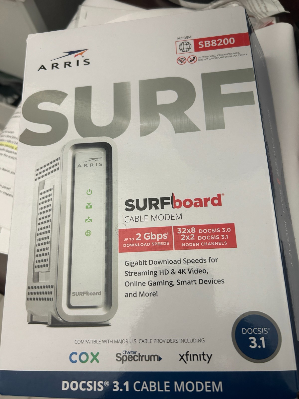 ARRIS SURFboard SB8200 DOCSIS 3.1 10 Gbps Cable Modem