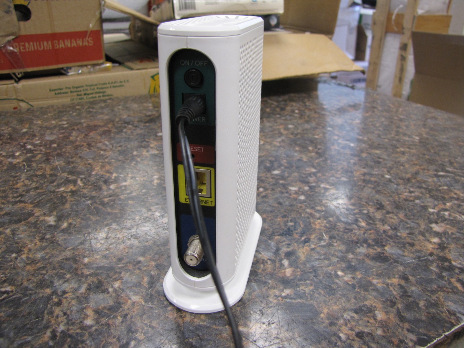 Motorola MB7420 16X4 686mbps DOCSIS 3.0 Cable Modem White w/ Adapter
