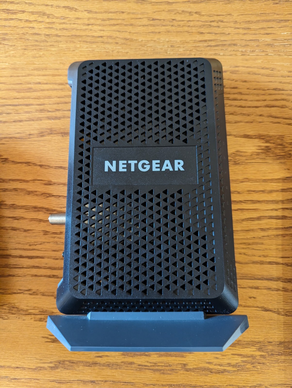NETGEAR CM600 HIGH SPEED 960Mbps CABLE MODEM WITH POWER ADAPTER