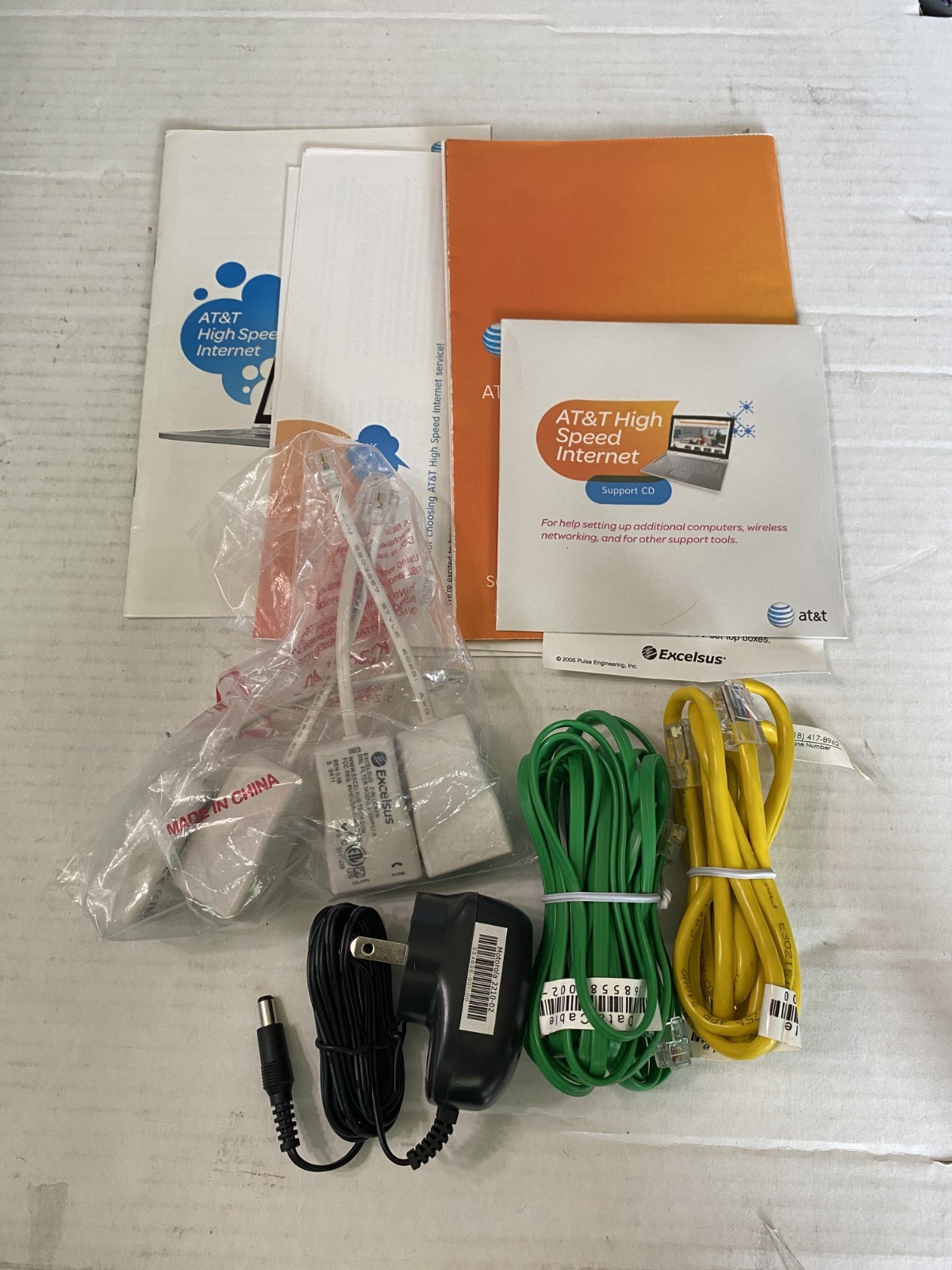 Motorola High Speed DSL Modem MSTATEA 2210-02-1022 AT&T w/ Accessories