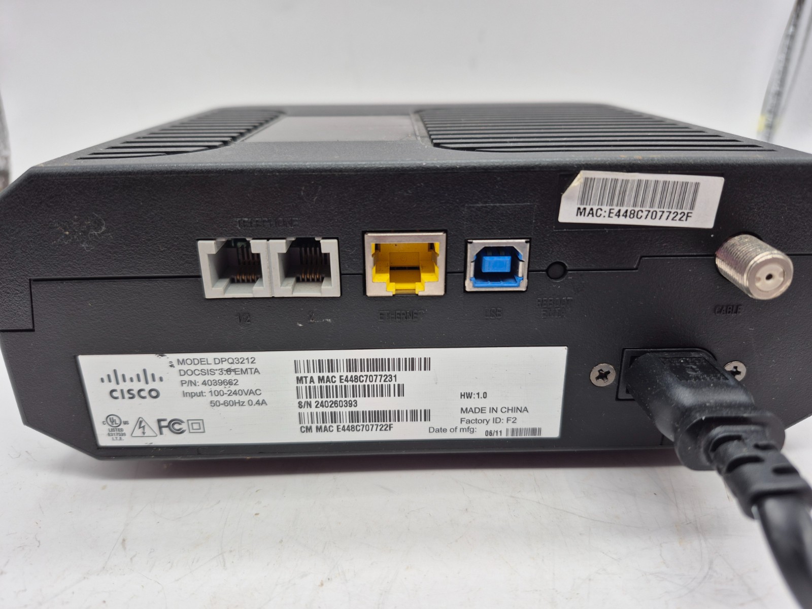 Cisco cable modem DPQ3212-pre owned