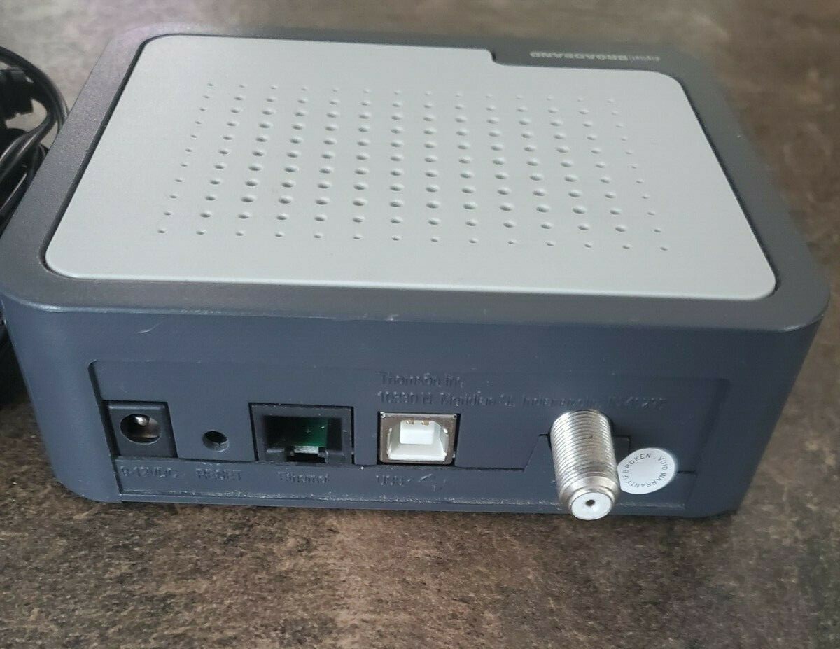RCA (Thomson) DCM425 Cable Modem with Power Adapter – Tested and works great