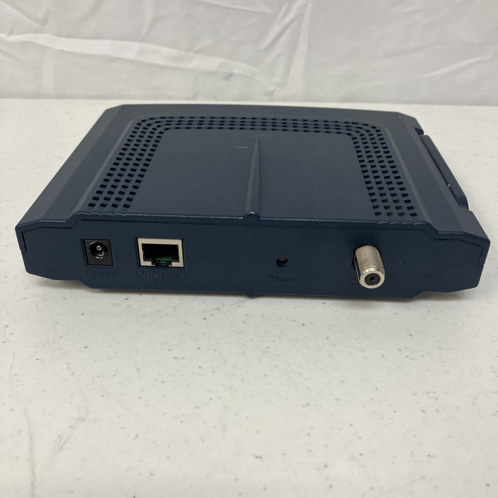 ubee d3.0 comcast modem untested as is Scratches See Pictures