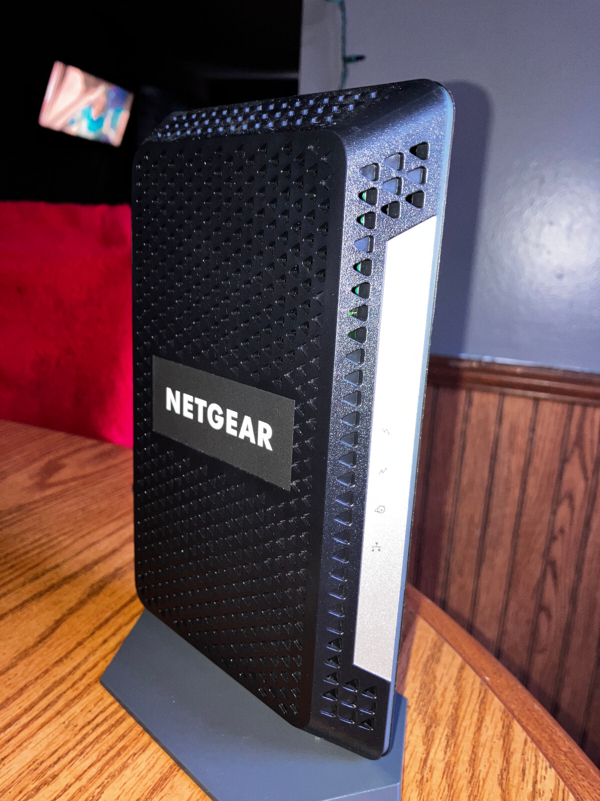 Netgear CM1000v2 docsis 3.1 cable modem, Compatible with: Cox, Comcast/Xfinity