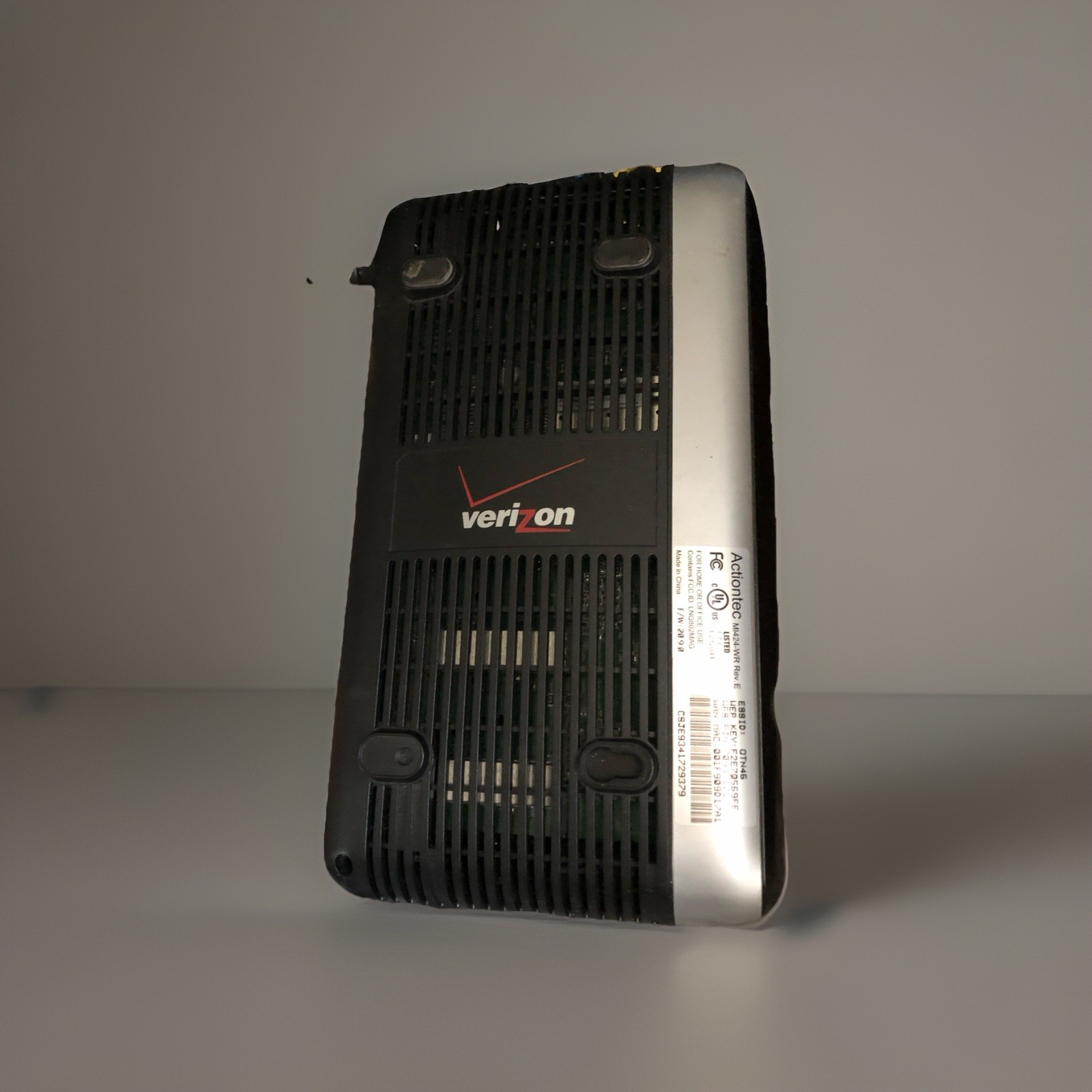 Verizon wireless Router Actiontec MI424-WR Rev.E Without Power Line
