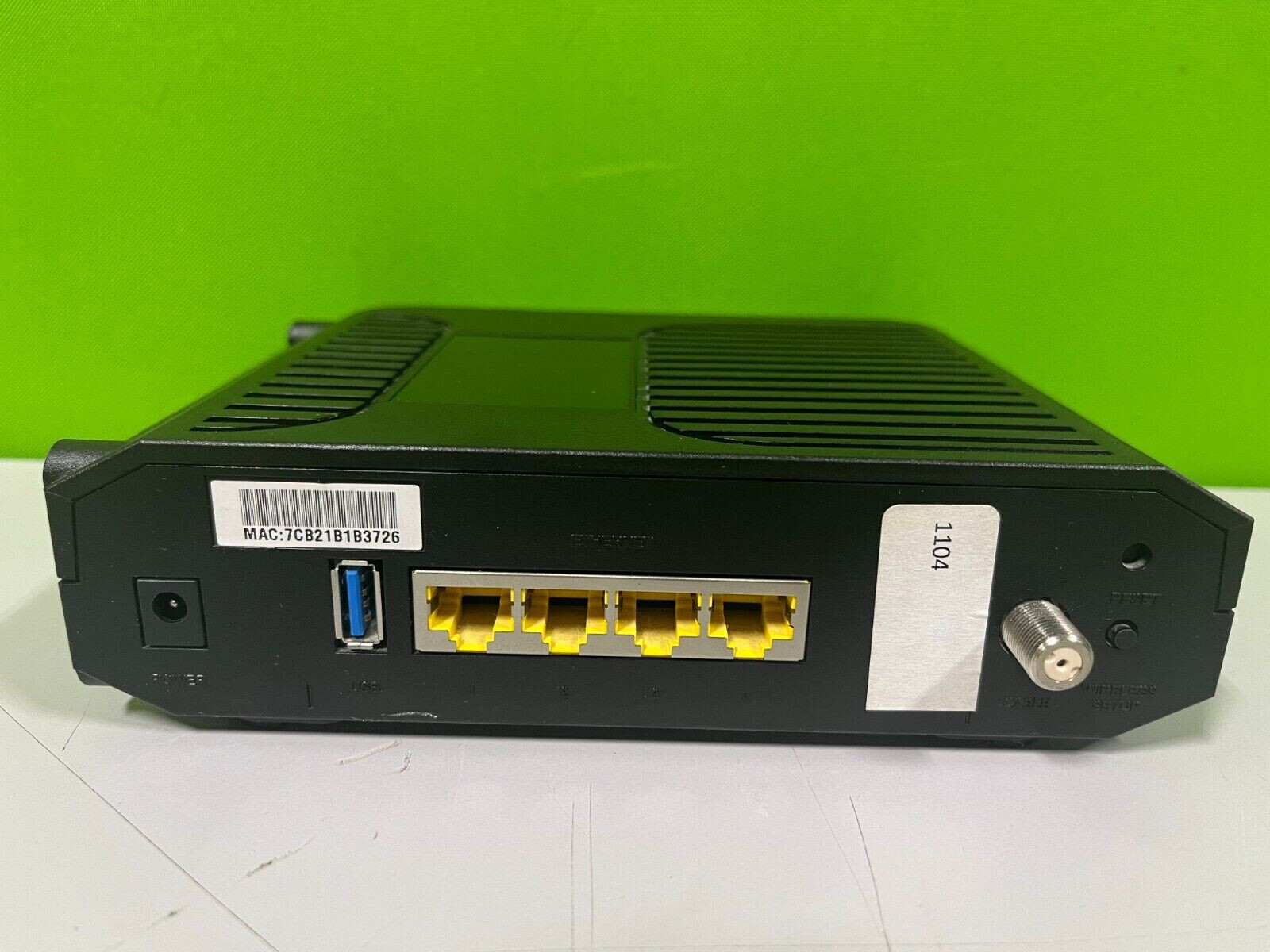 Cisco cable modem DPC3825 DOCSIS 3.0 Gateway w/ Adapter