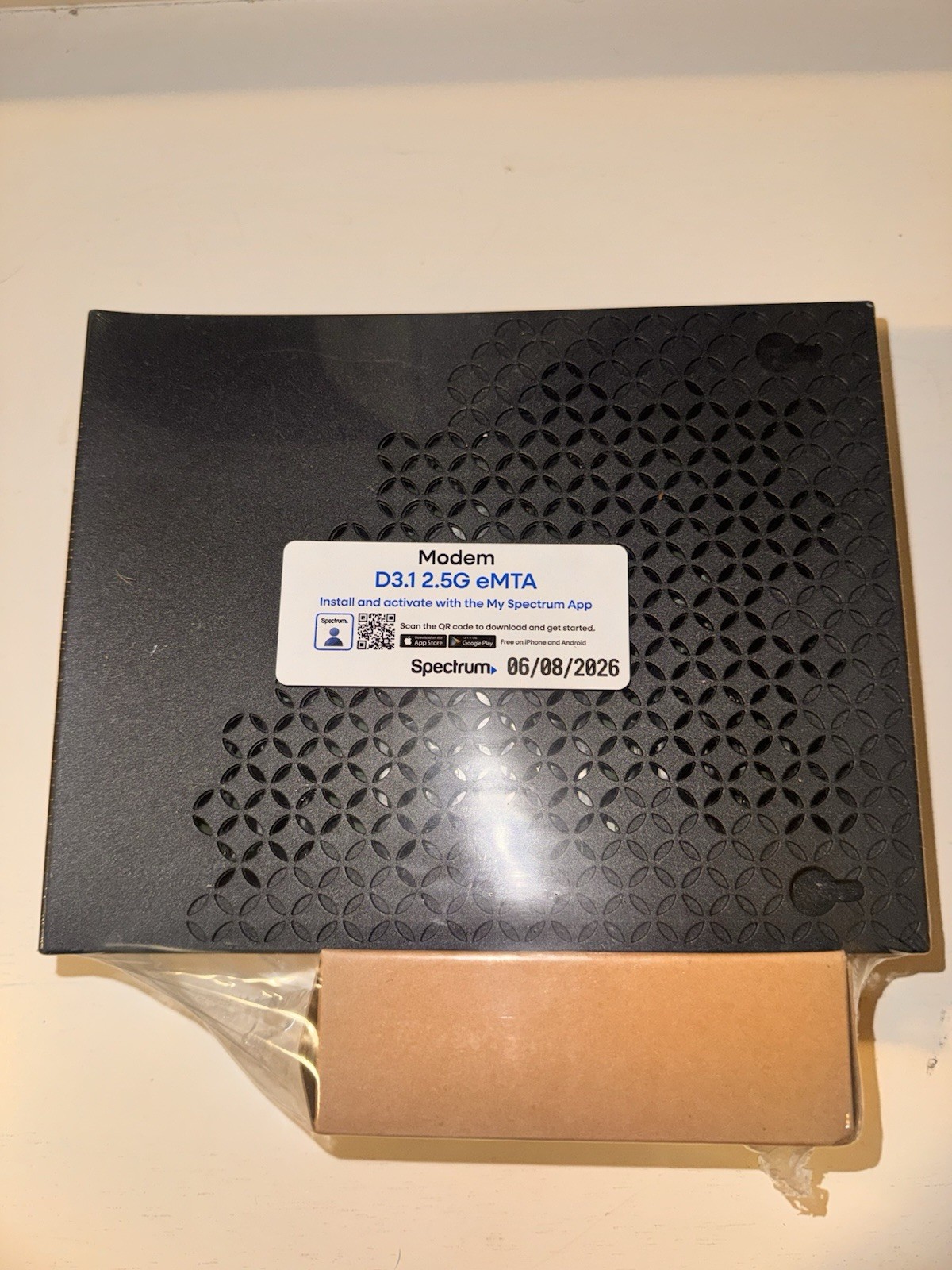 NEW Spectrum Modem Hiltron EN2251 D3.1 2.5G eMTA DOCSIS SEALED