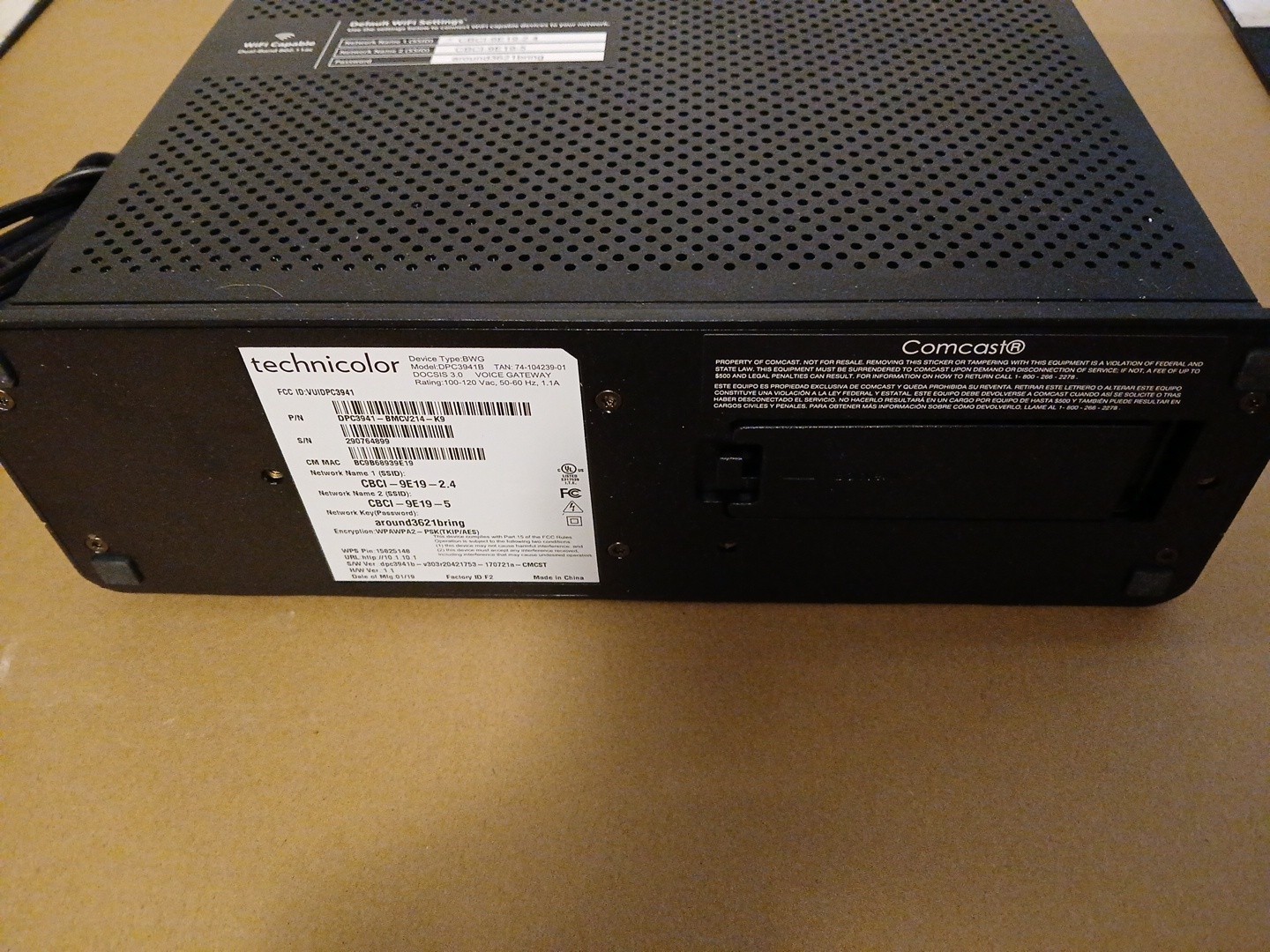 Technicolor DPC3941B Comcast Business Dual Band WiFi Cable Modem Router