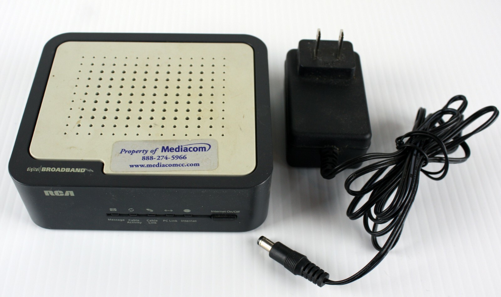 RCA DCM425 Digital Broadband Cable Modem Power Supply w/ AC adapter cord