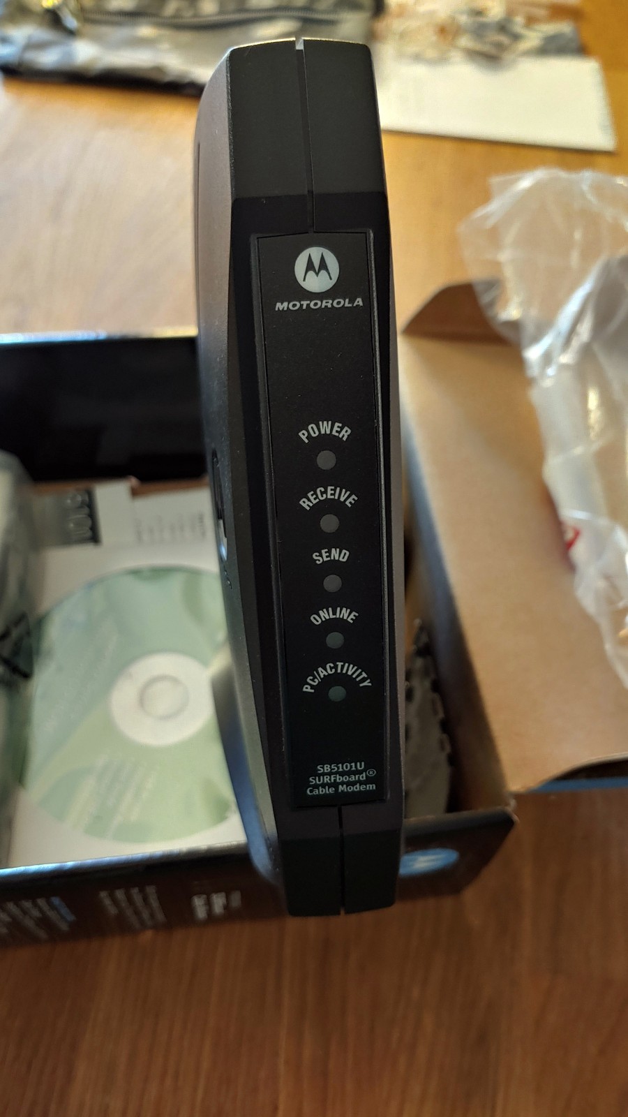 Motorola SB5101U (563452-001-00) SURFboard Cable Modem