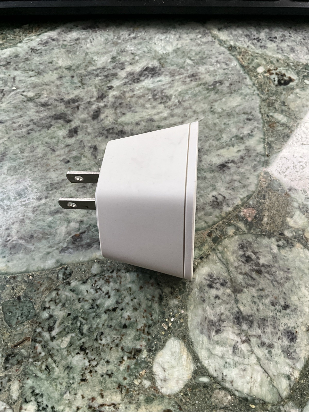 (1) Xfinity xFi Pods WiFi Network Range Extender, 1st Generation, XE1-S
