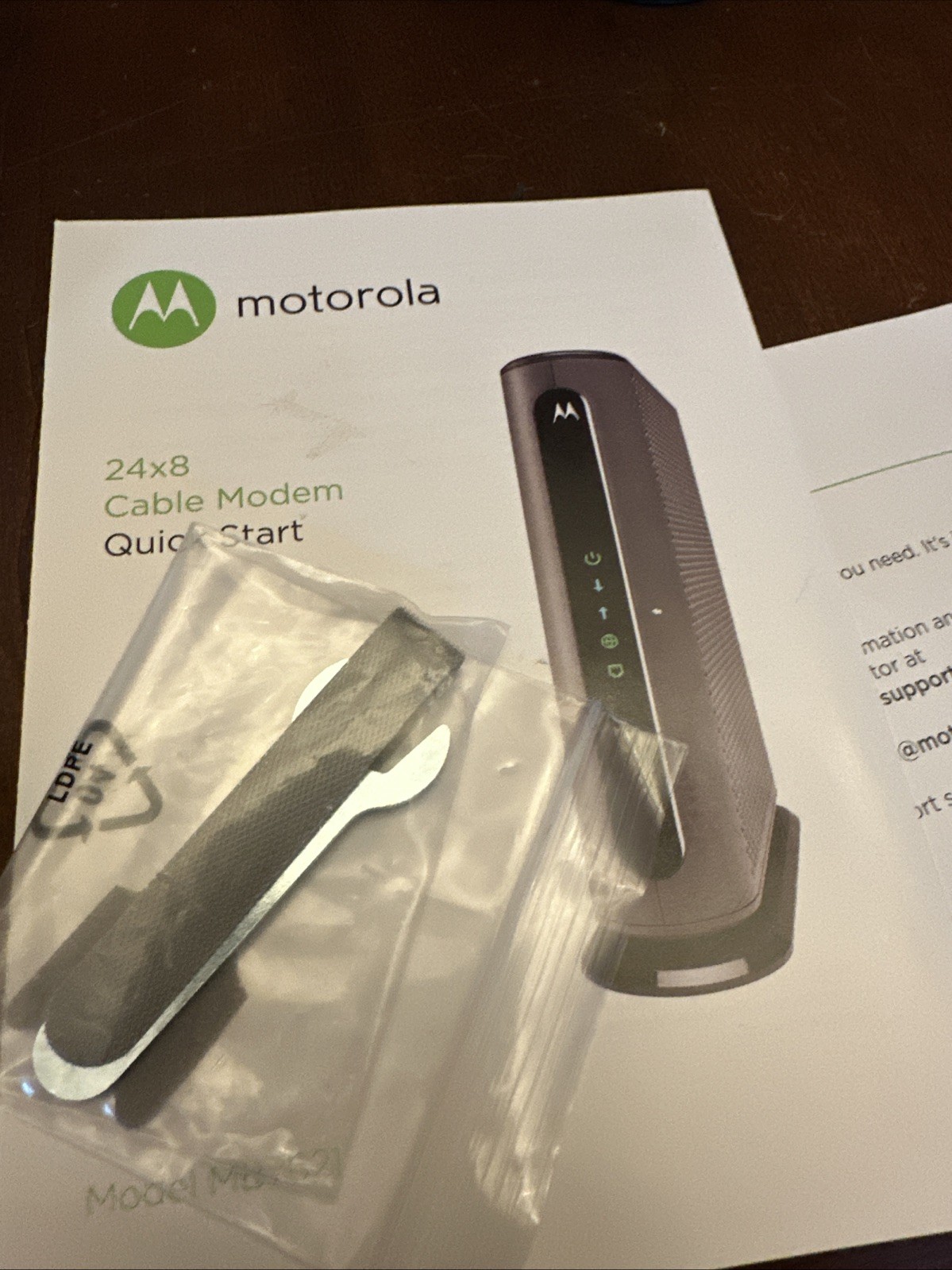 Motorola 24×8 Cabel Modem Model MB7621 DOCSIS 3.0 – New/Open Box