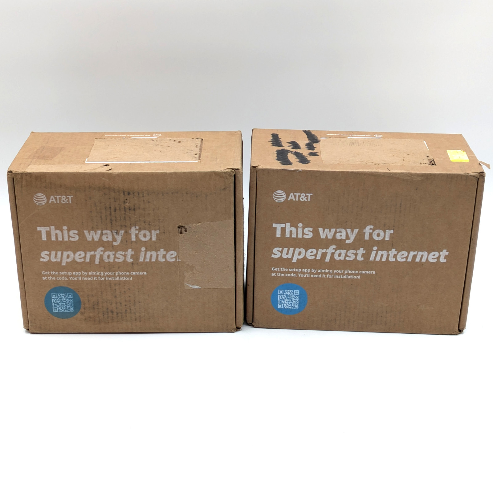 AT&T Fiber Internet Kit Wi-Fi Router (BGW320-500) in White Lot of 2