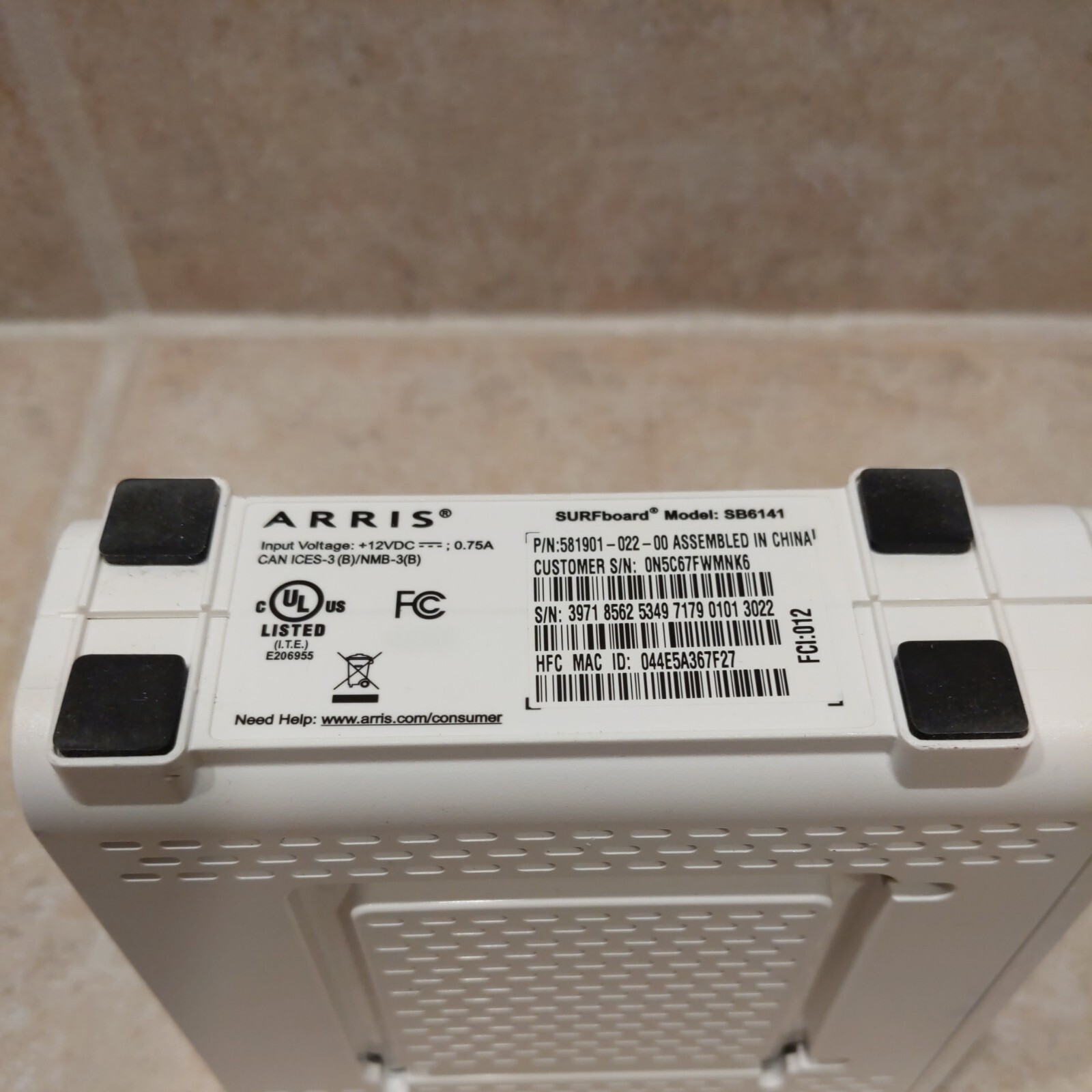 ARRIS SURFboard SB6141 8×4 DOCSIS 3.0 Cable Modem White