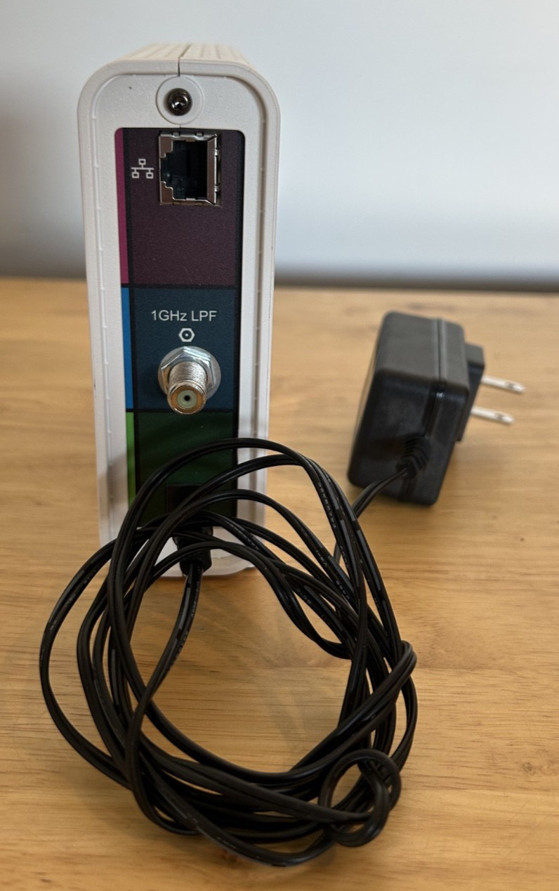 ARRIS SURFboard SB6141 Surf Board Modem