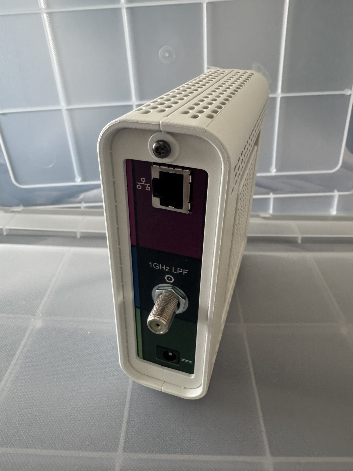 Motorola SURFboard SB6141 DOCSIS 3.0 Cable Modem 343 Mbps White