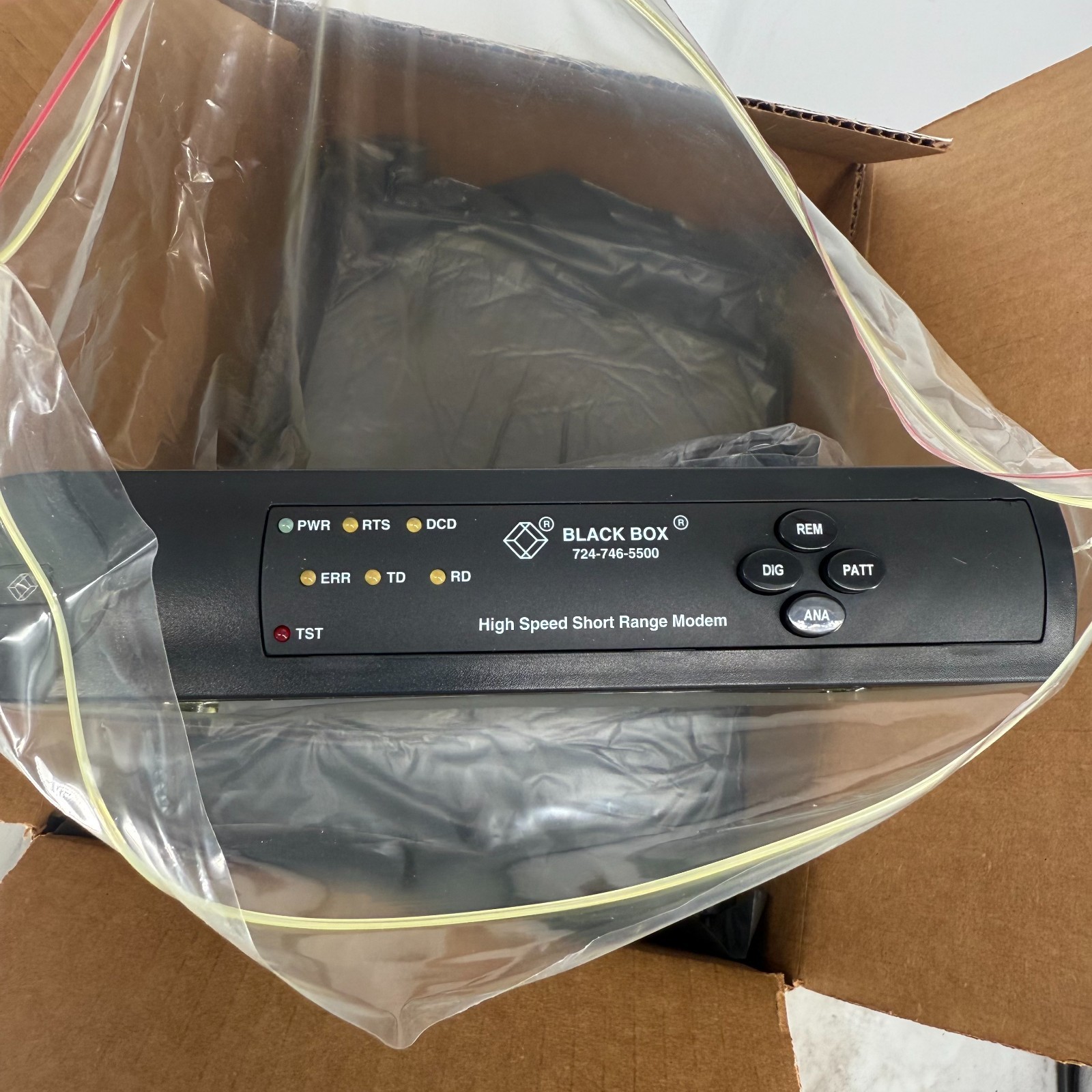Black Box ME270A-R3 Line Drivers & Short Haul Modems S/N 425007010