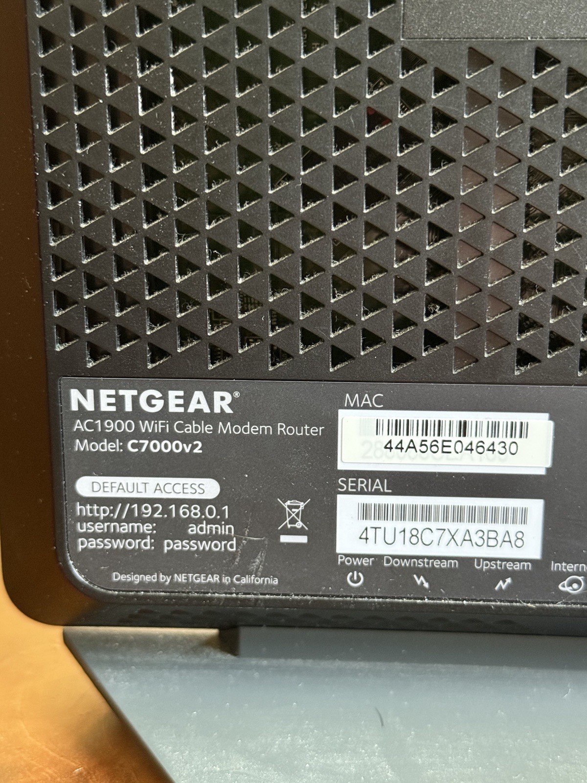 NETGEAR Nighthawk AC1900 Combo WiFi Cable Modem/Router