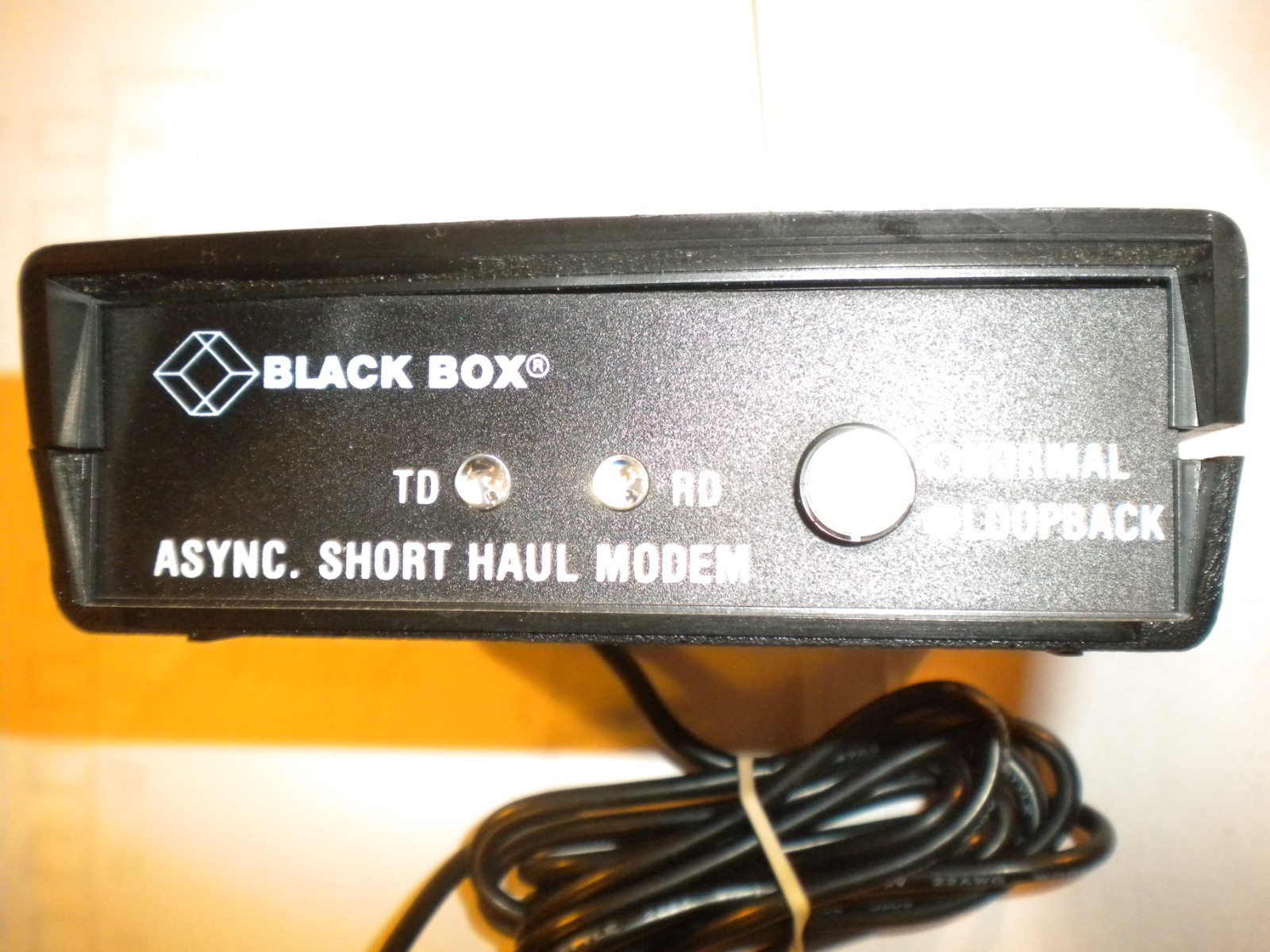 Black Box ME800A-R2 Async Short Haul Modem w/Power Supply