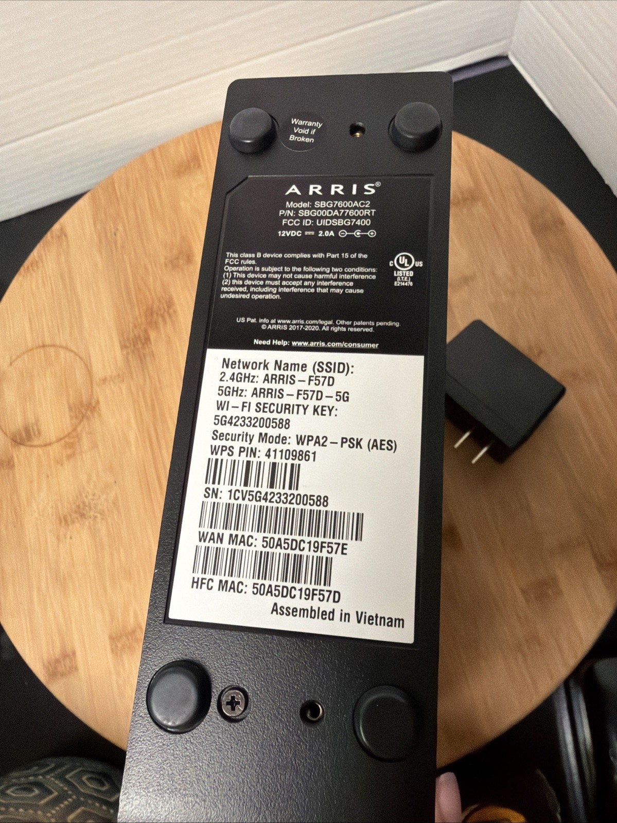 ARRIS SURFboard SBG7600AC2 DOCSIS 3.0 Cable Modem AC2350 Wi-Fi Router