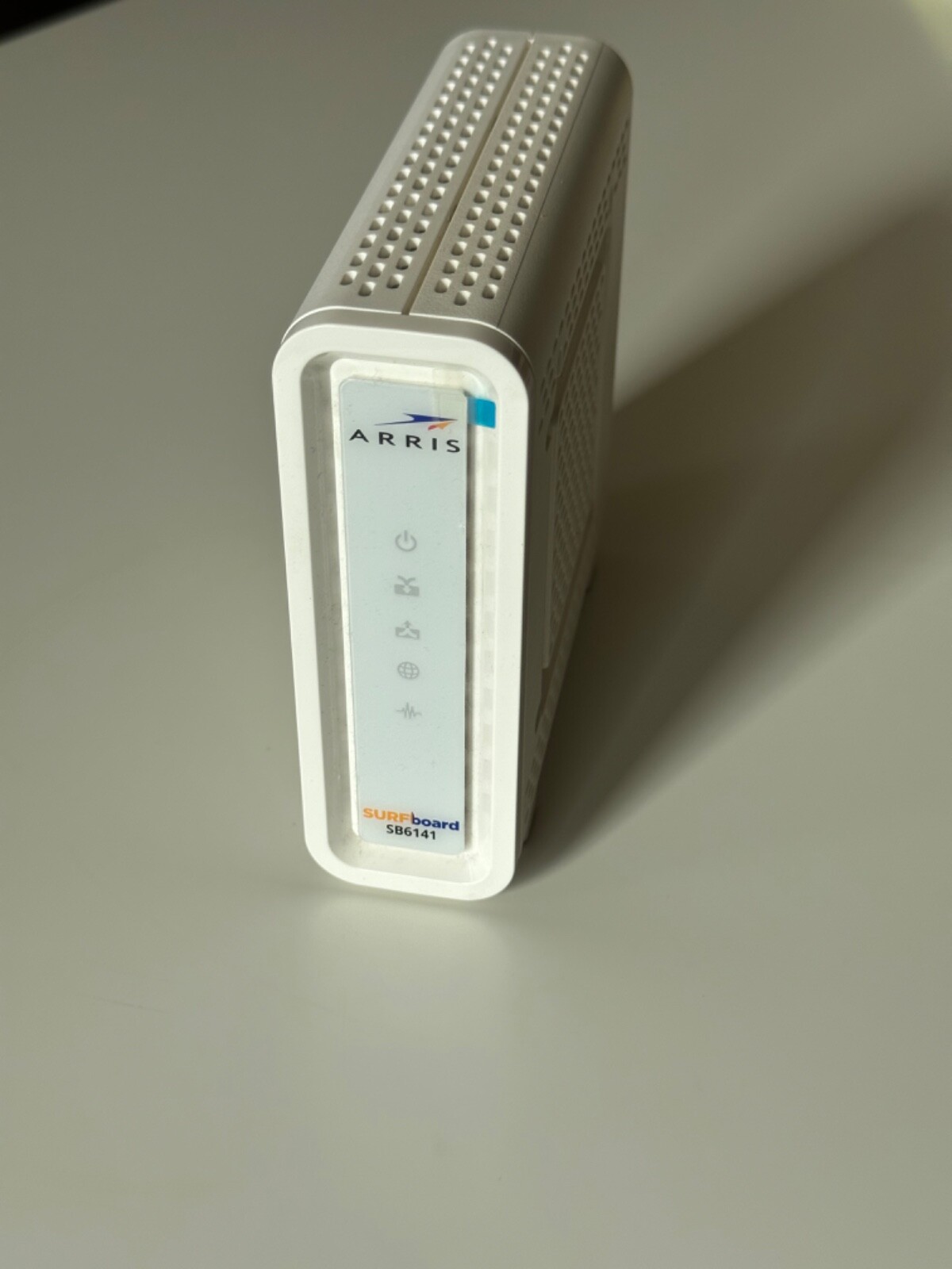 ARRIS SURFboard SB6141 Motorola Surf Board Modem – No Cable