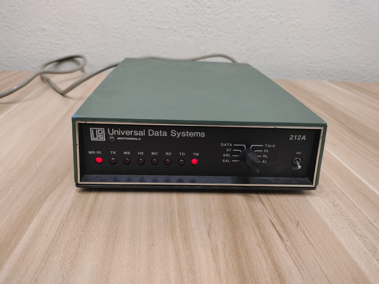 Motorola Universal Data Systems 212A