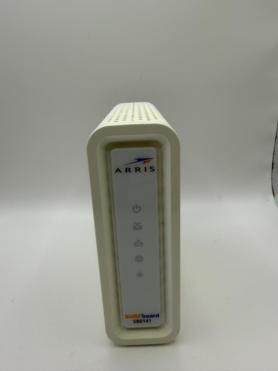 ARRIS SURFboard SB6141 DOCSIS 3.0 Cable Modem 581902-022-00, White