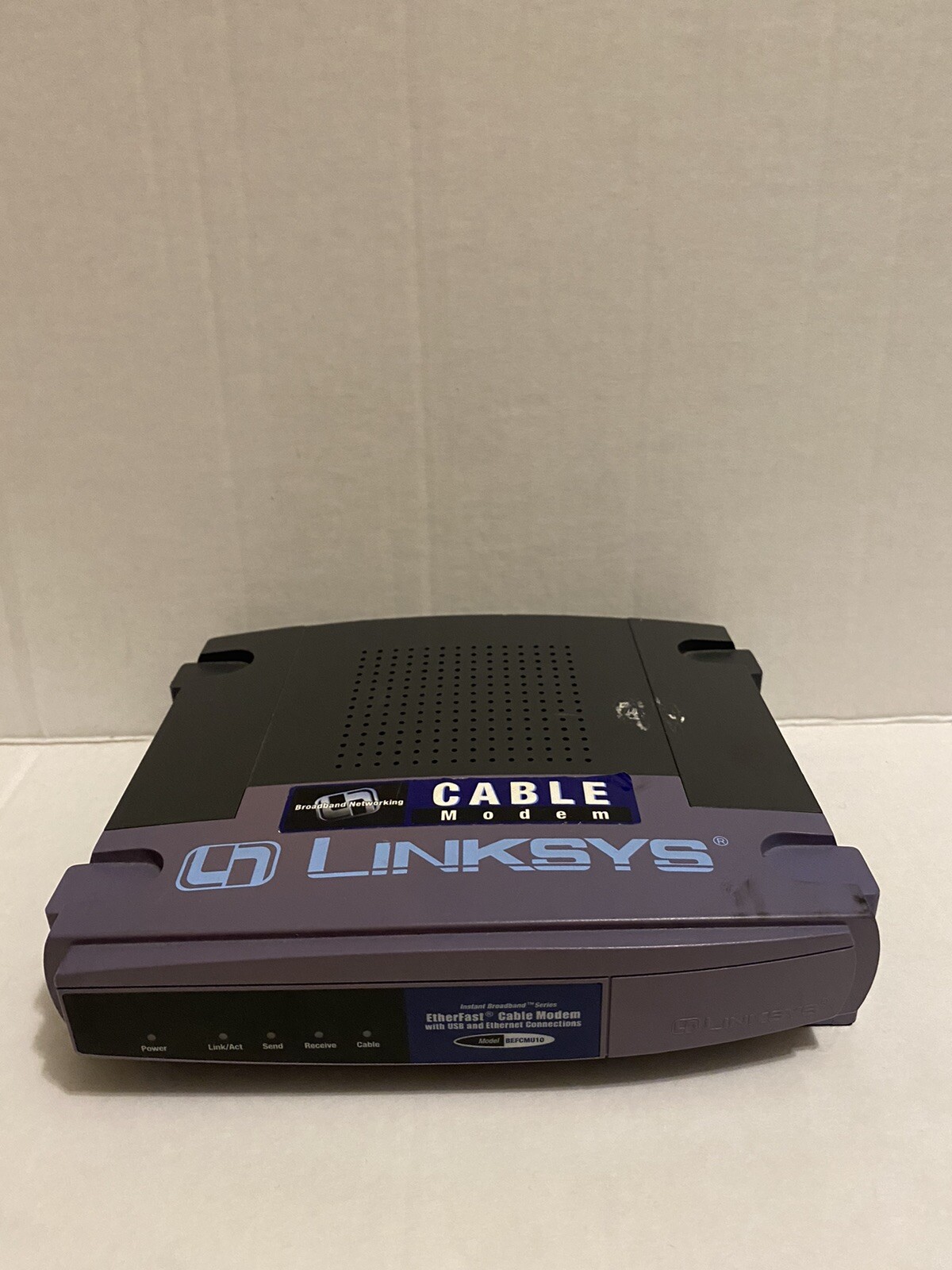 Linksys Cable Modem Model BEFCMU10 Version 2