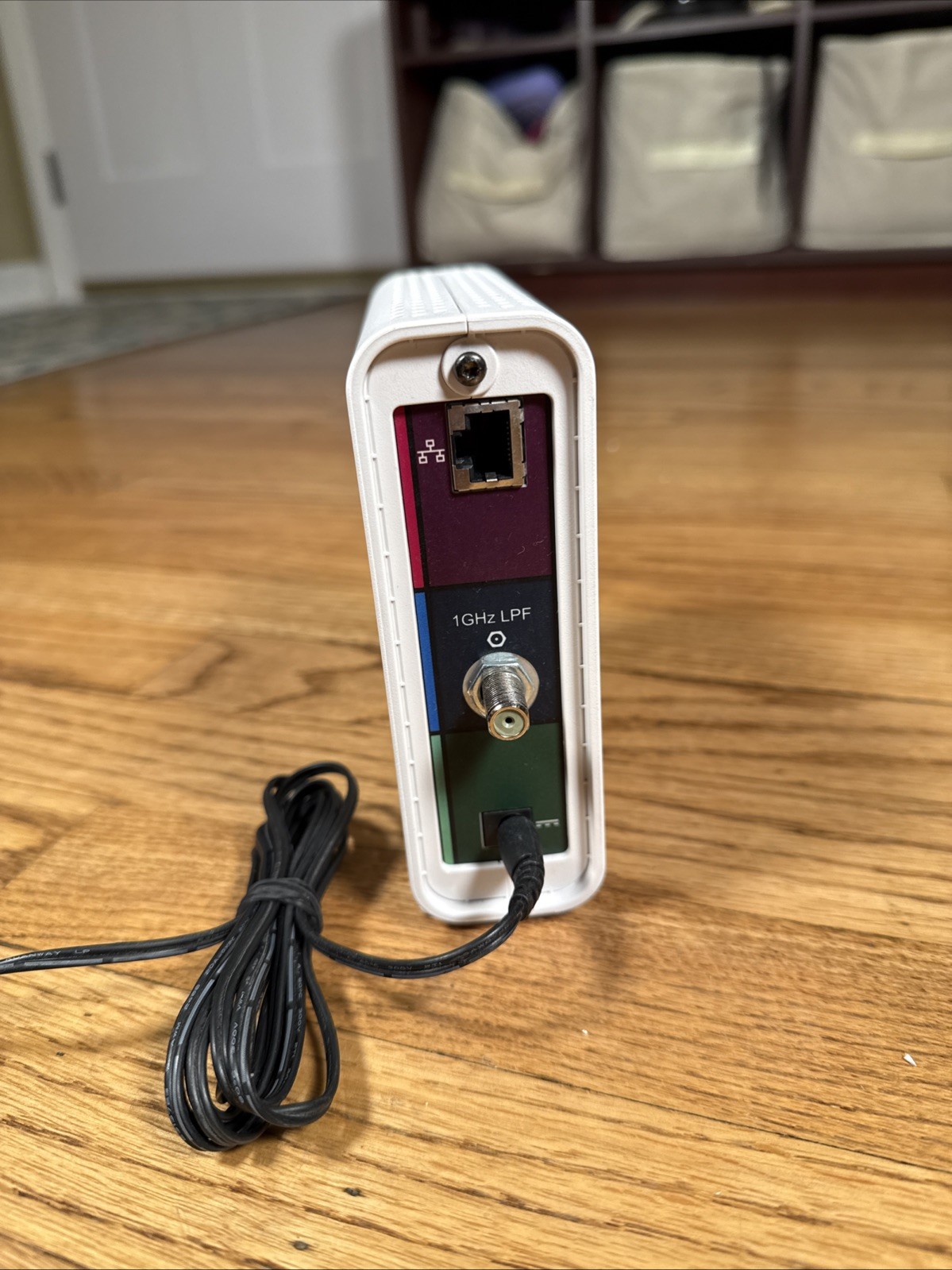 ARRIS SURFboard SB6141 Cable Modem w/ Power Supply