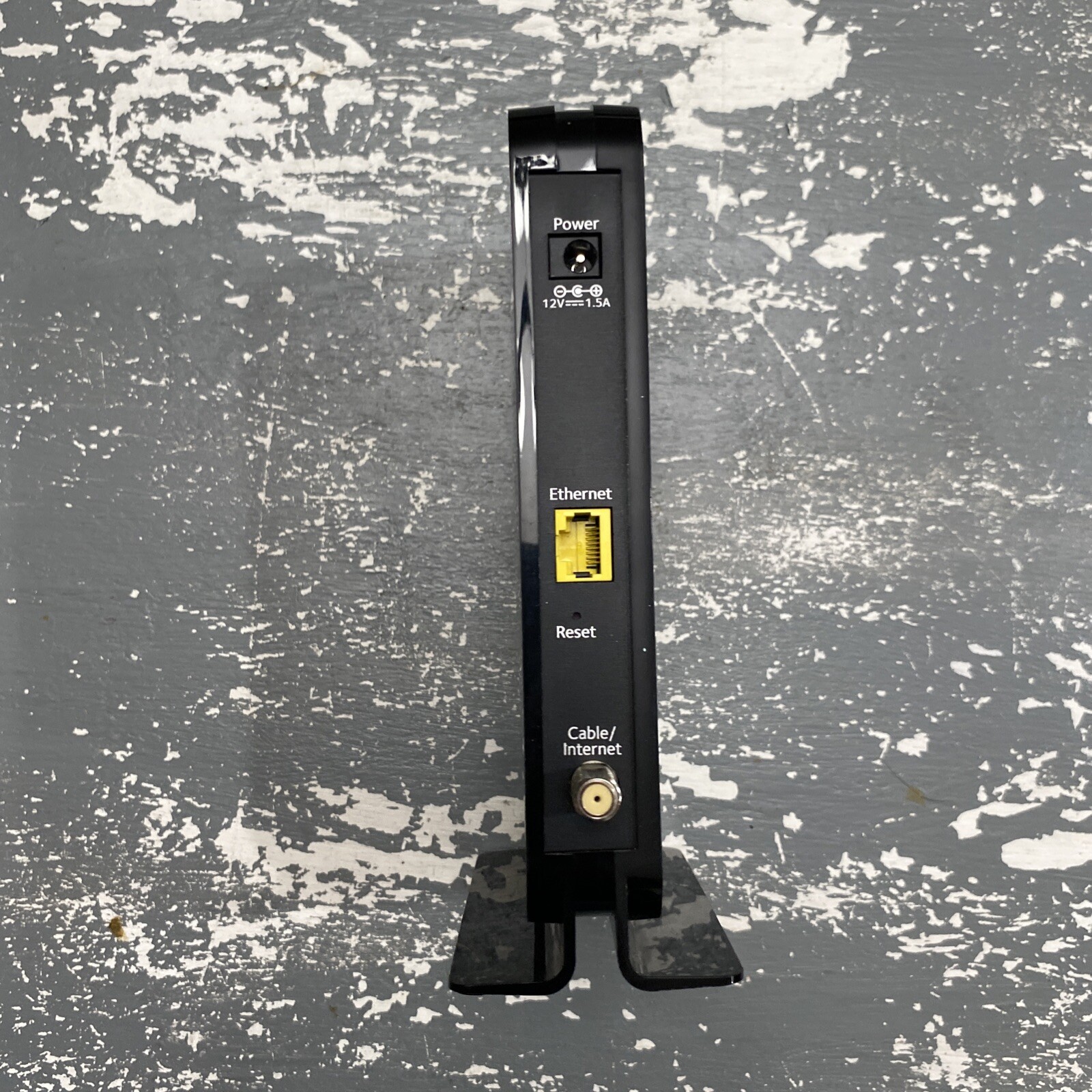 NETGEAR CM500 Cable Modem with Power Supply DOCSIS 3.0 / 16×4 680 Mbps. 10