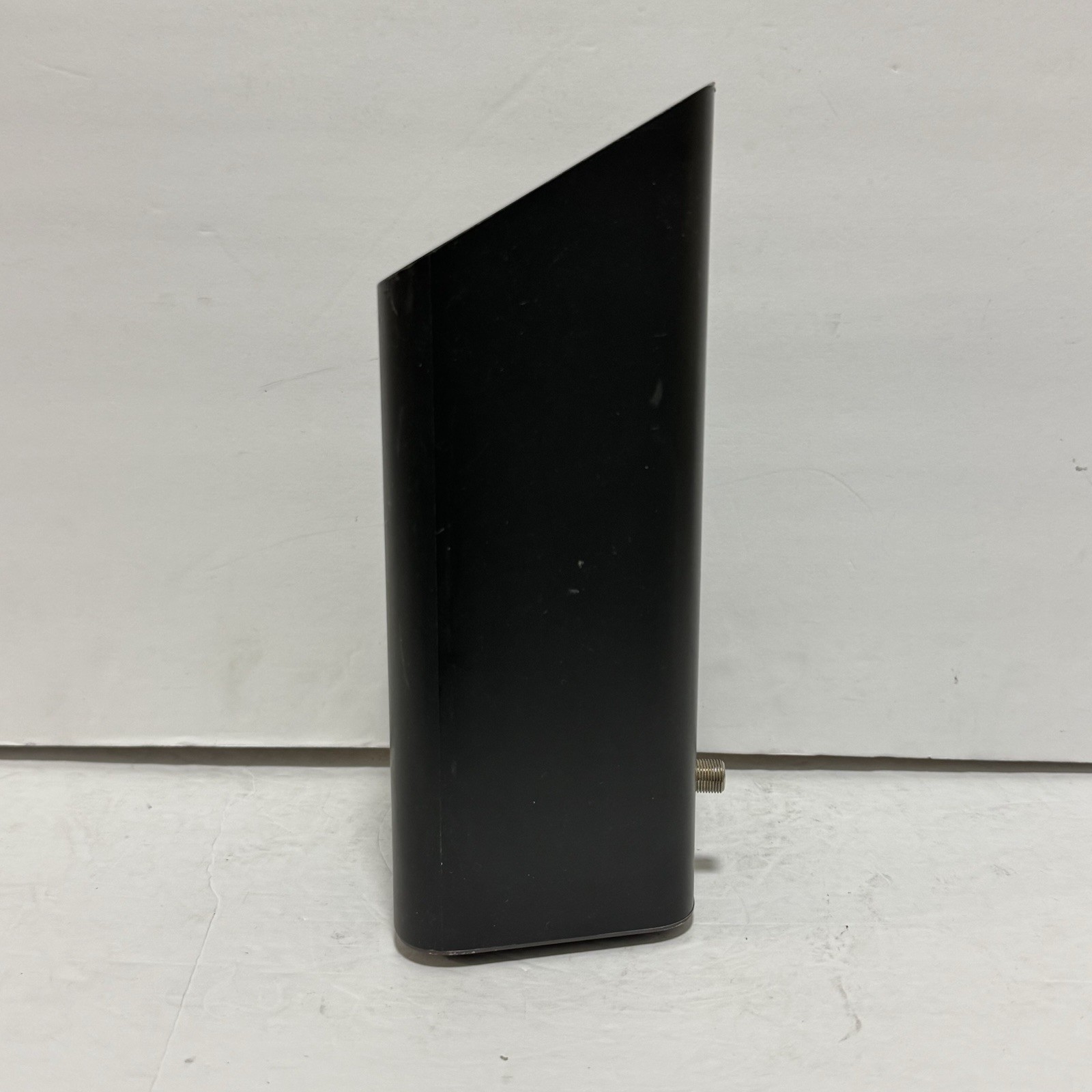 Xfinity XB6-T WiFi Router – No Power Cords