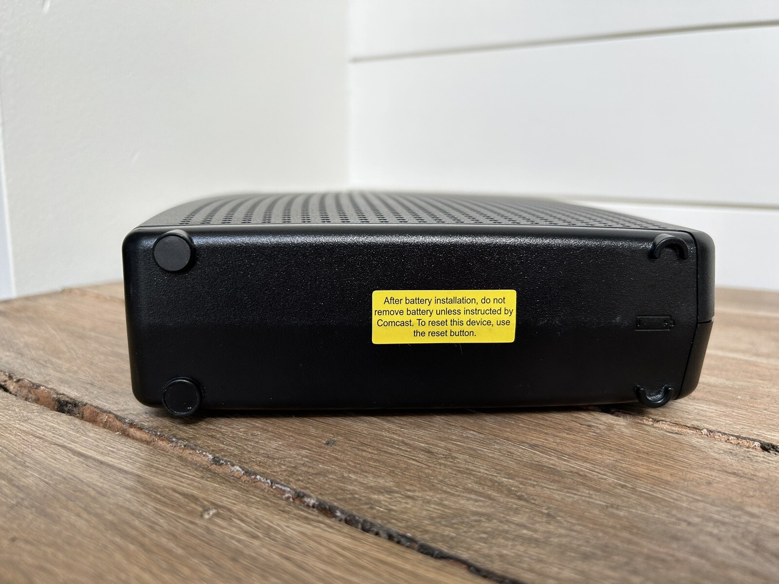 ARRIS Touchstone TM804G / CT DOCSIS 3.0 Internet & Telephone Telephony Modem