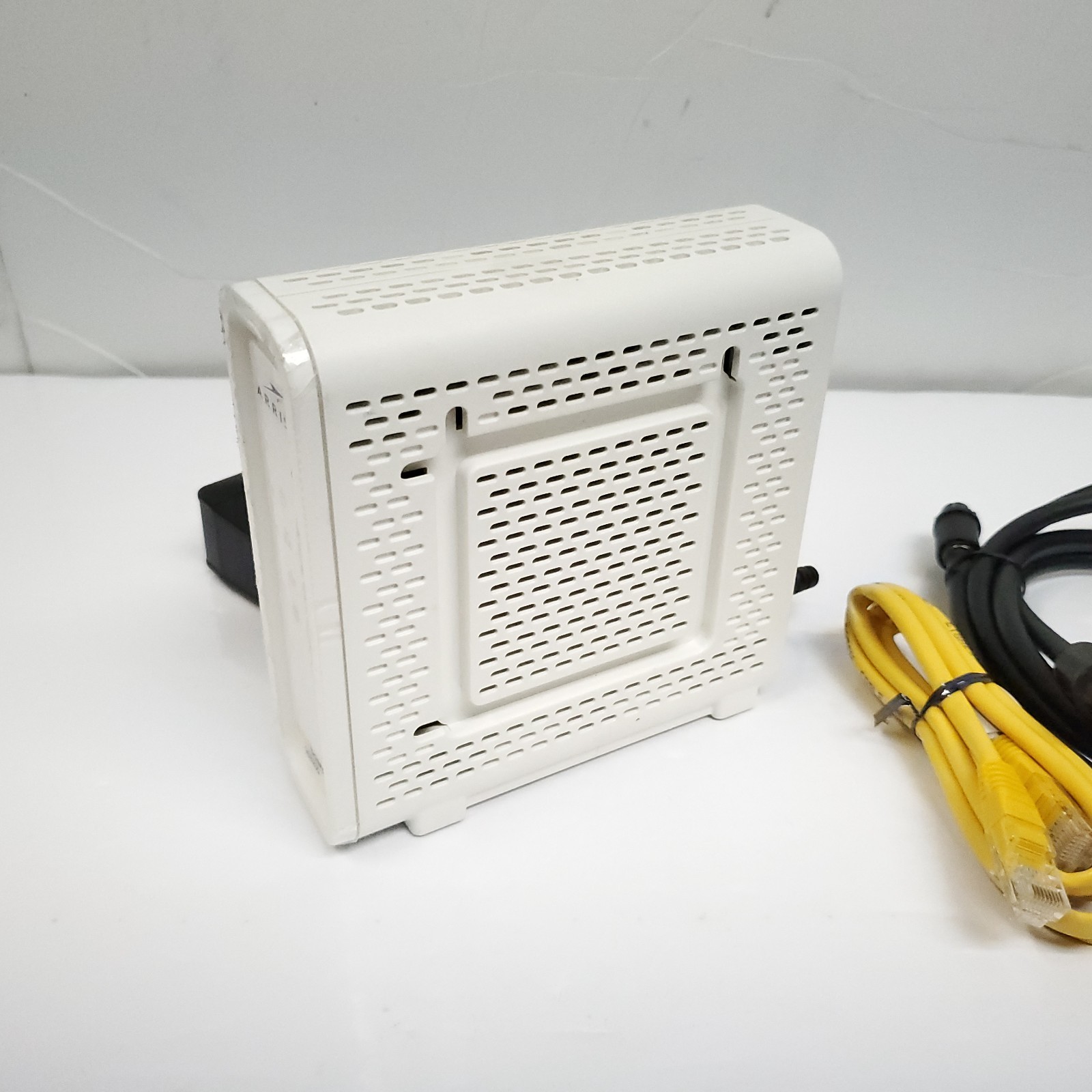 ARRIS – SB8200 – 32×8 DOCSIS 3.1 – 10 Gbps Cable Modem