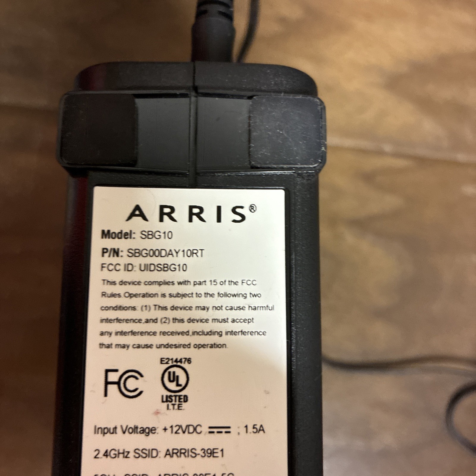 ARRIS SBG10 SURFboard AC1600 Dual-Band Cable Modem Router – Black