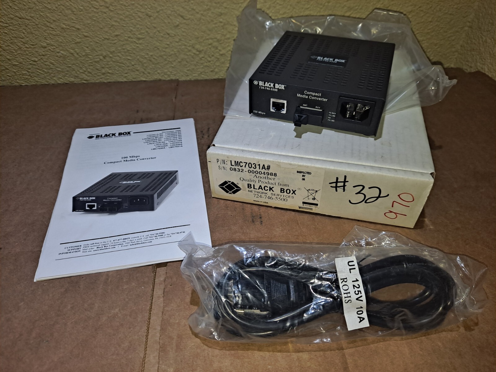 NEW BLACK BOX LMC7031A 100 Mbps Compact Media Converter Fast Shipping