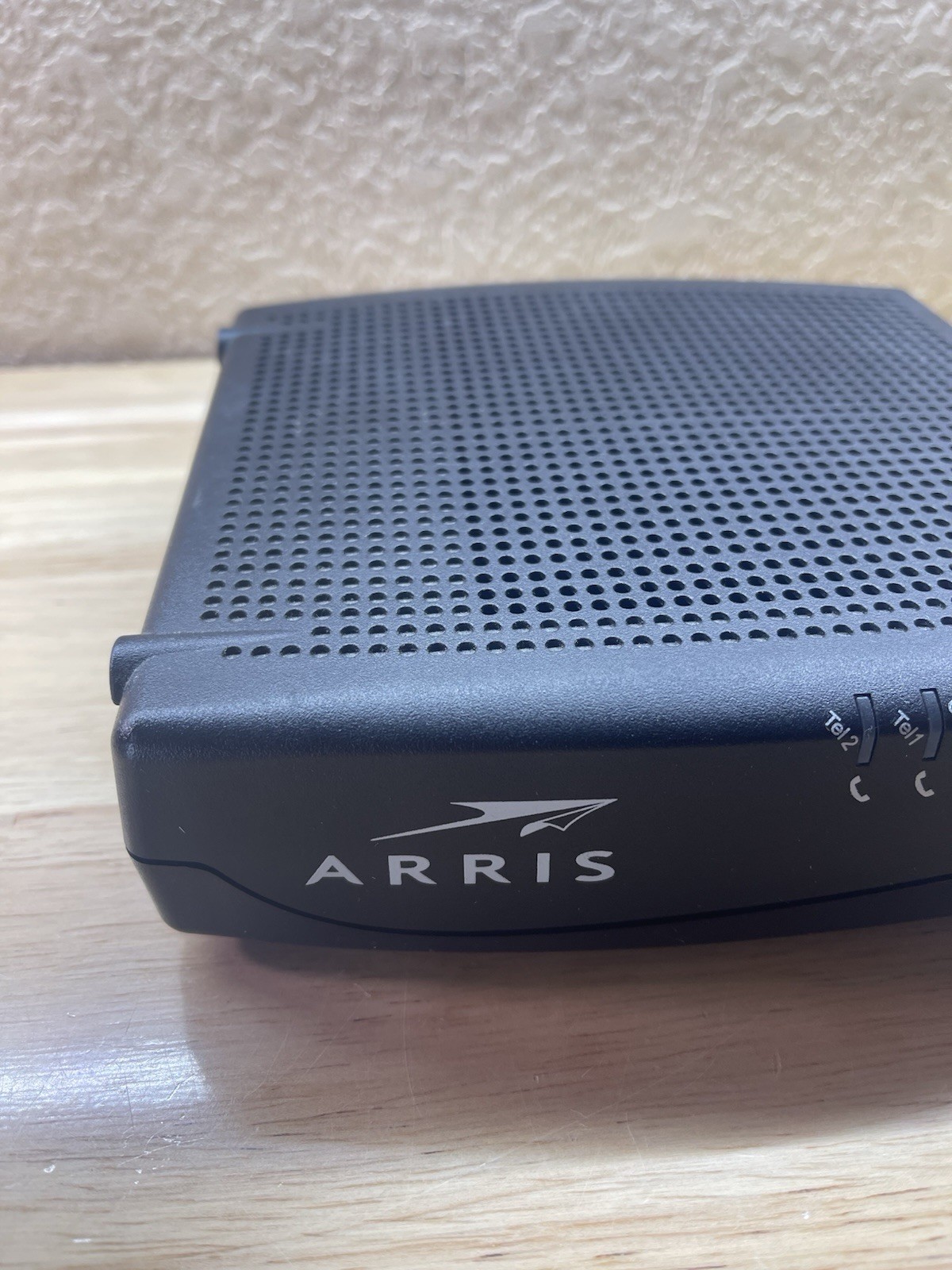 ARRIS TM1602A Cable Modem DOCSIS 3.0 with power cord.