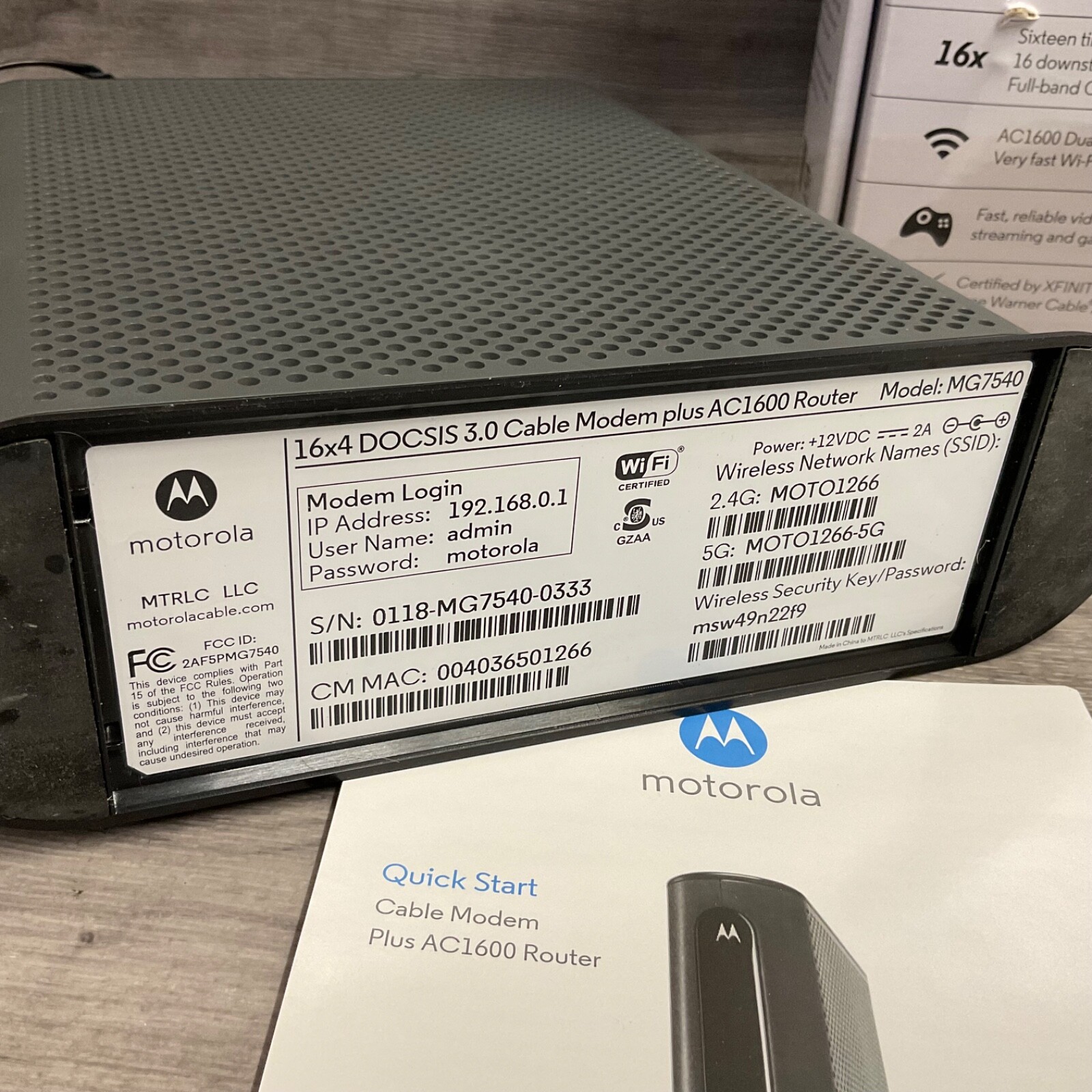 Motorola MG7540 DOCSIS 3.0, 16×4 Cable Modem WIFI Router 2.4G / 5G