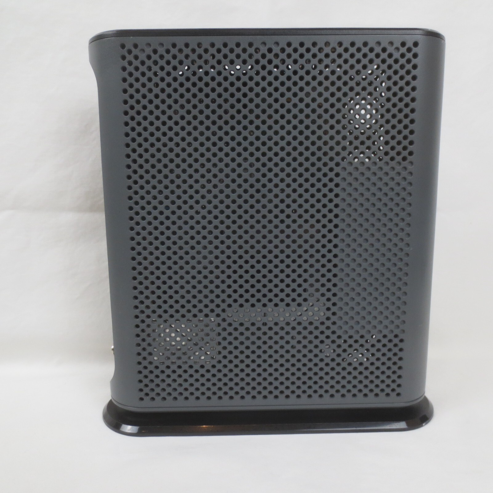 Motorola MG7315 8×4 343 Mbps DOCSIS 3.0 Cable Modem Plus N450 Wi-Fi Router