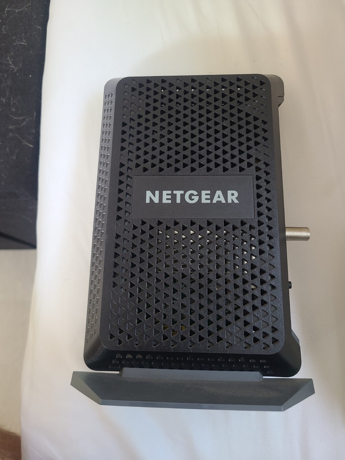 NETGEAR CM1000 DOCSIS Cable Modem (CM1000-1AZNAS)