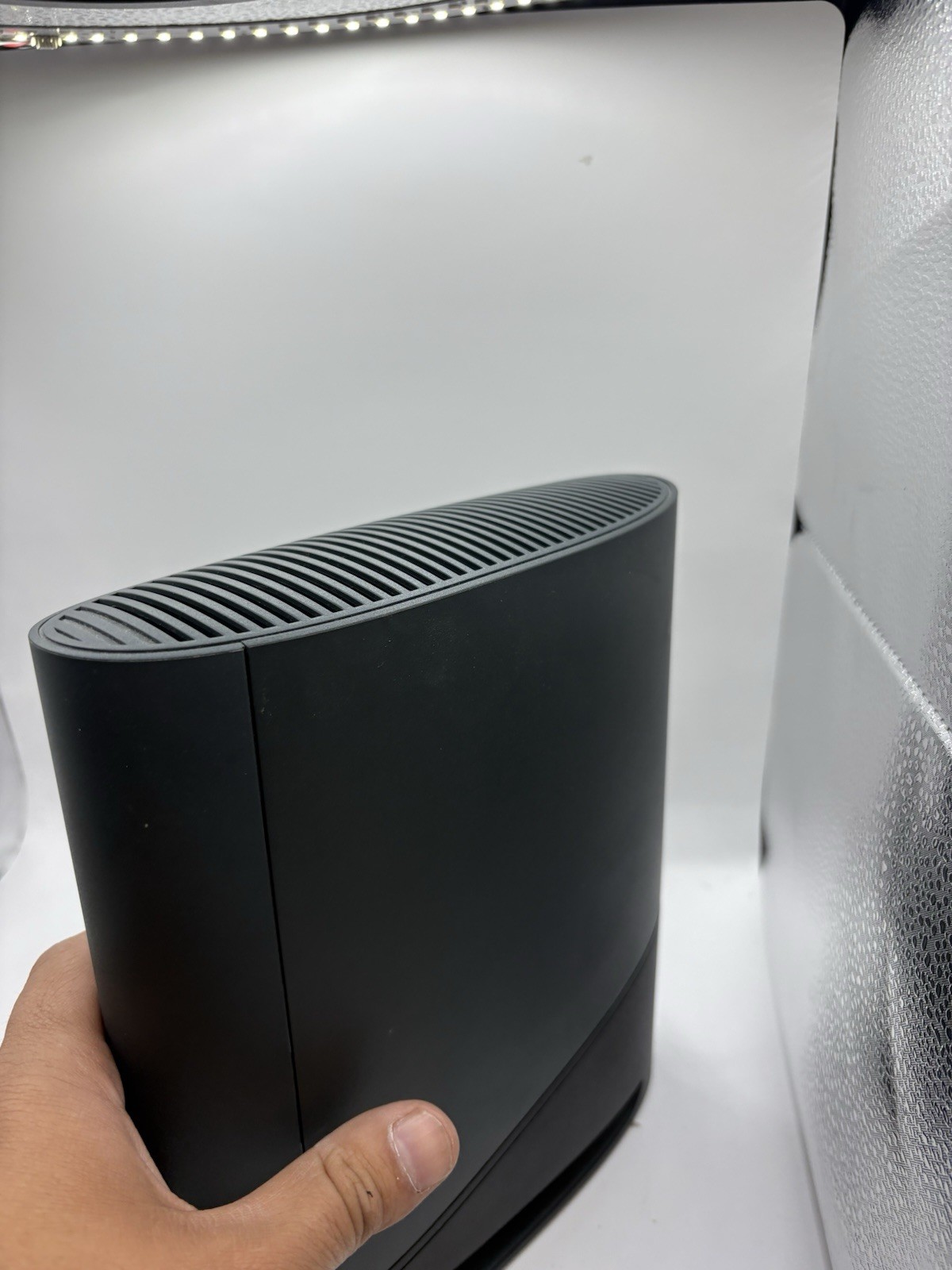 ARRIS Surfboard G36 DOCSIS 3.1 Cable Modem & Wi-Fi Router SBG00DAE36
