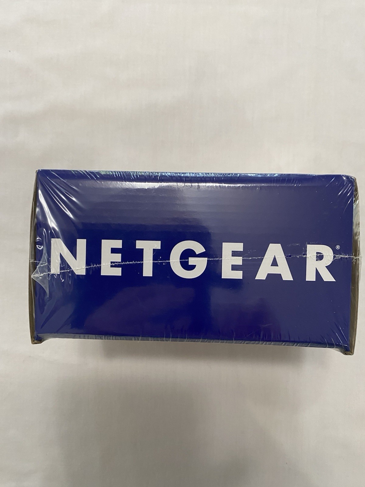 Netgear Prosafe 8 Port Gigabit Switch GS108 10/100/1000 Mbps New in Box