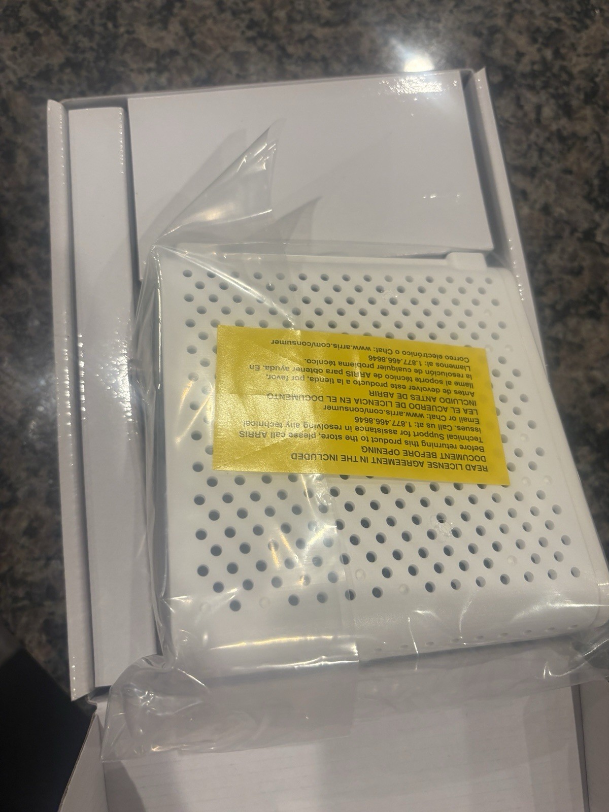 ARRIS Motorola SB6183 SURFboard DOCSIS 3.0 White Cable Modem BRAND NEW IN BOX