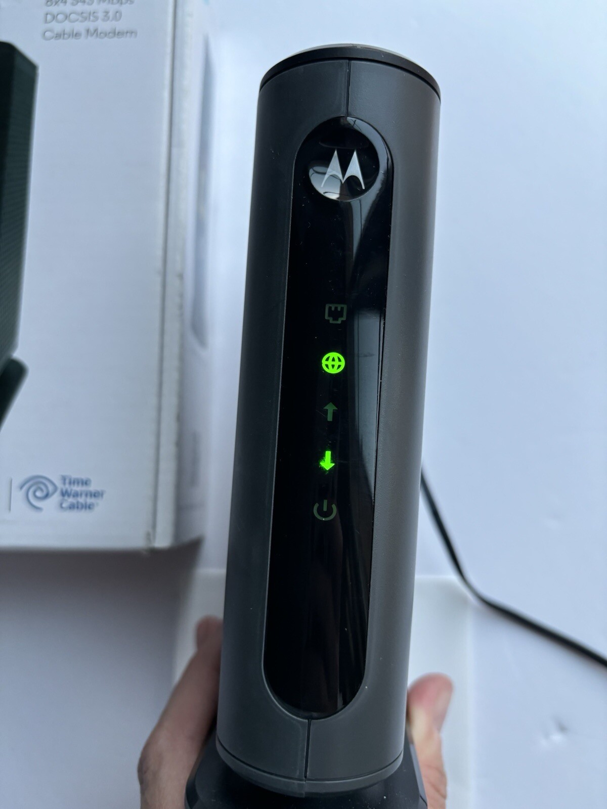 Motorola 8×4 Cable Modem MB7220, 343 Mbps DOCSIS 3.0 Turns On Did Not Wire Test