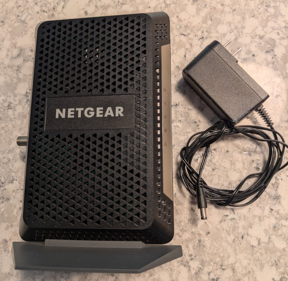 NETGEAR CM1000 v2 – DOCSIS 3.1 Cable Modem