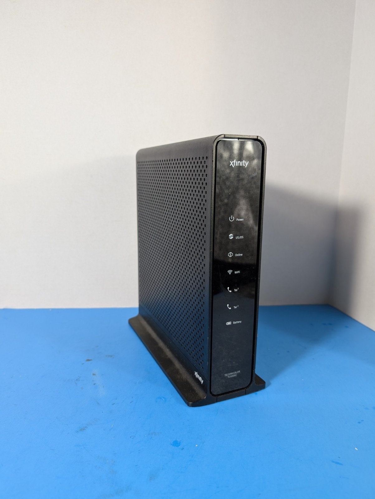Xfinity Arris TG1682G Dual Band Wireless 802.11ac Cable Modem Router NEW