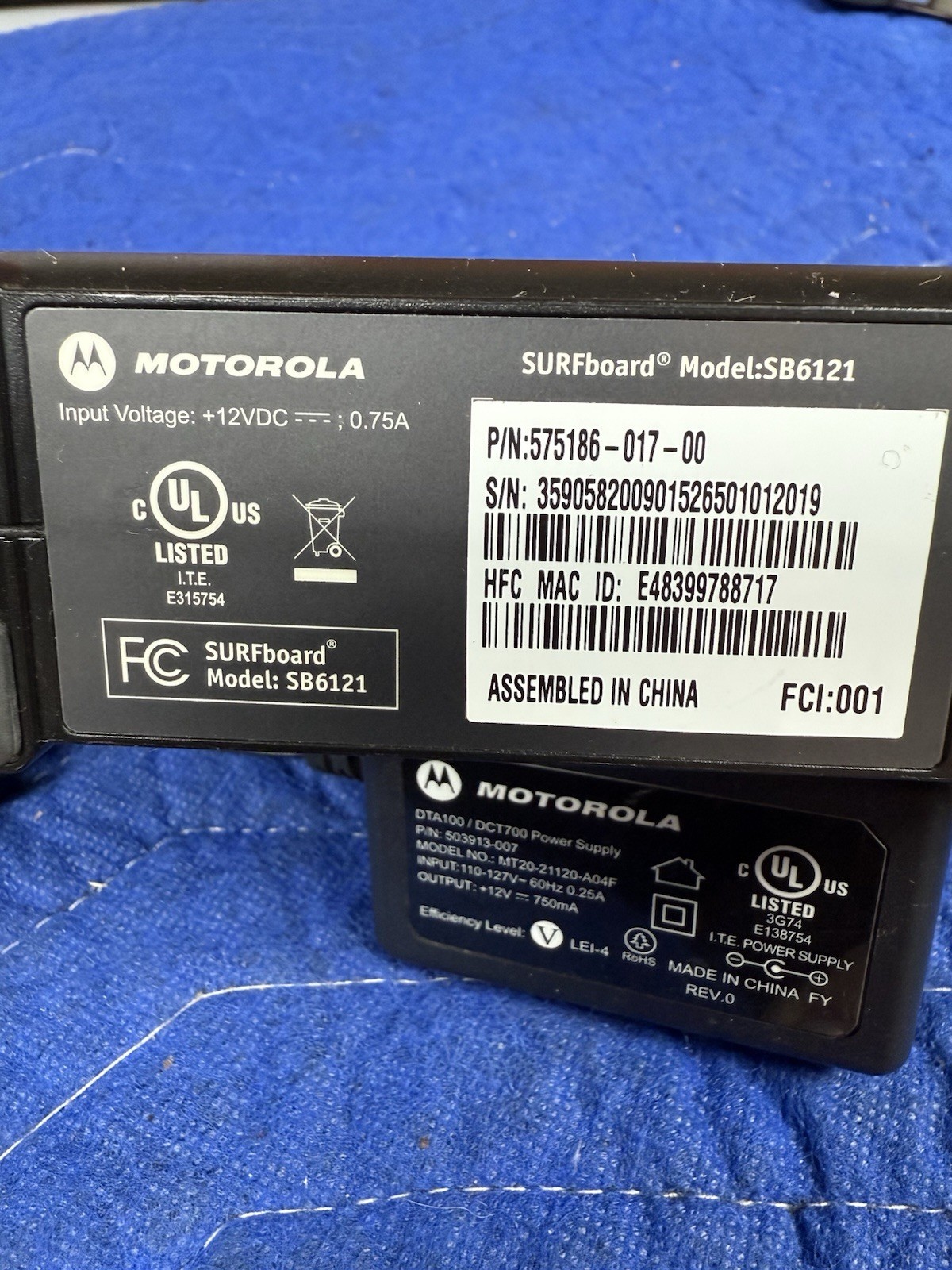 ARRIS Motorola SB6121 SURFboard DOCSIS 3.0 Cable Modem