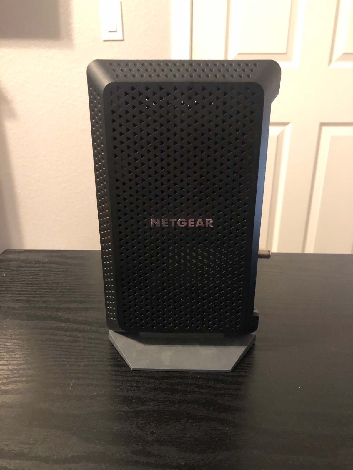 NETGEAR Nighthawk CM1200-100NAS DOCSIS 3.1 Cable Modem