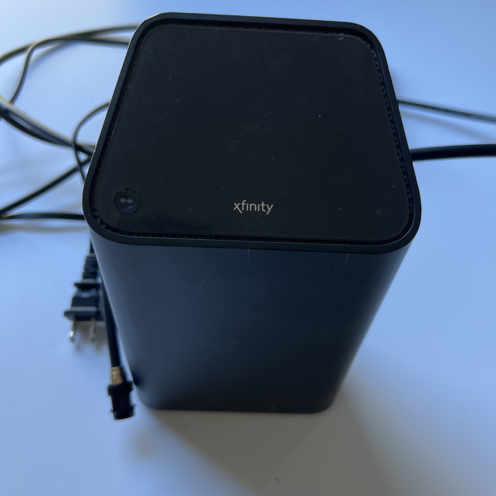 Xfinity XB6-A Gateway WiFi Router Unit w/ Power Cord & Coax Cable